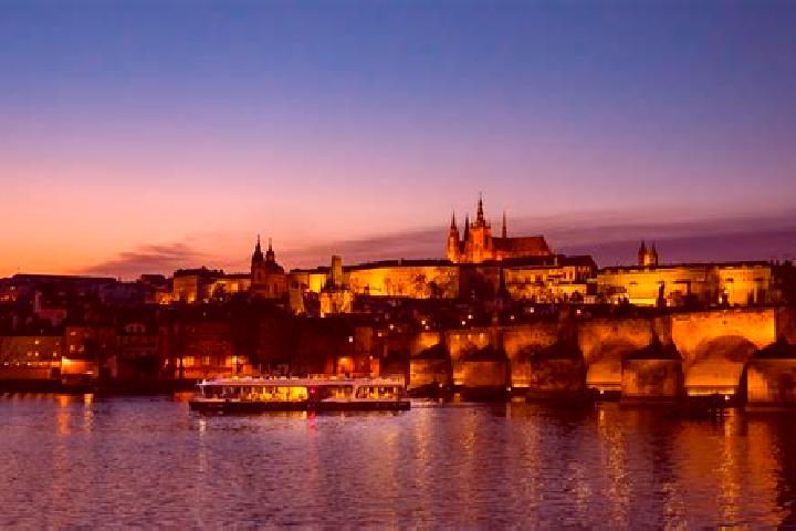 Quinn, 36 — Escort in Nova Praha, Ukraine
