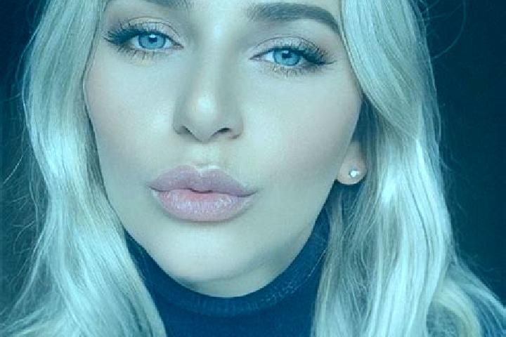 Quinn, 36 — Escort in Novoukrainka, Ukraine
