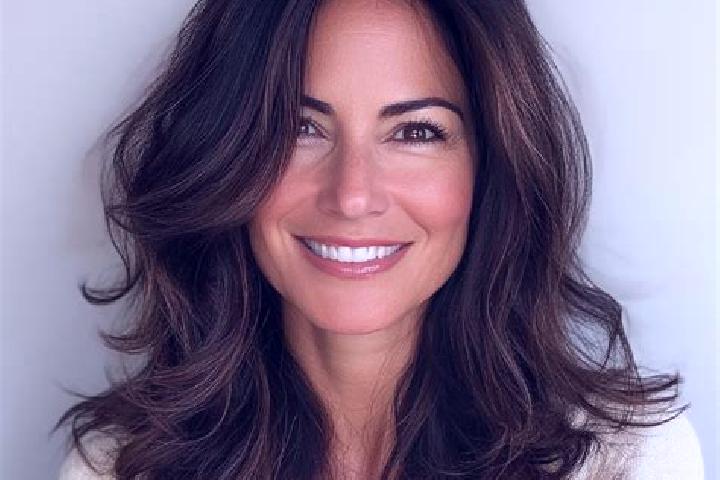Quinn, 37, a brunette brown-eyed asian companion based in Archiac. Offering CIM, Domination, 69. Available for incall and outcall, day and evening dates.