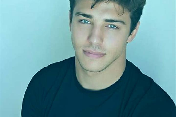 Quinn, 37, a brunette green-eyed mixed companion based in Obryte. Offering Roleplay, 69, Dinner Date. Available for incall and outcall, day and evening dates.