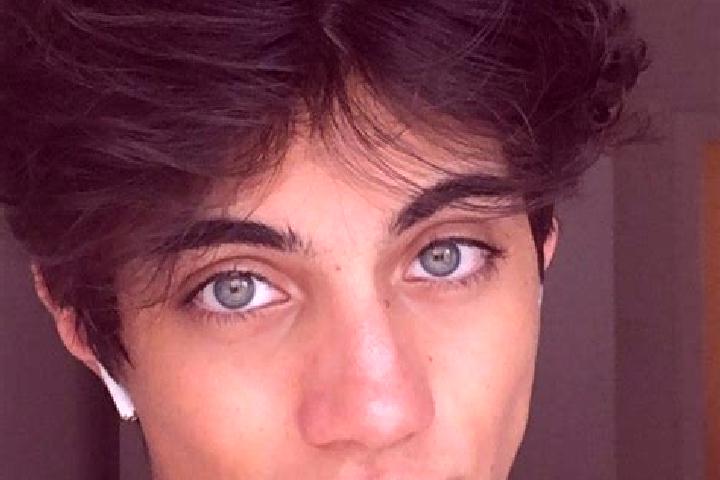 Quinn, 37, a chestnut dark-eyed caucasian companion based in Mishi. Offering Overnight, Dinner Date, Couples, OWO, Striptease. Available for incall and outca...