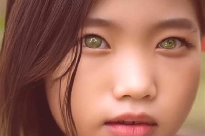 Quinn, 37, a dark blonde green-eyed asian companion based in Boue. Offering Deep French Kissing, Erotic Massage, 69. Available for incall and outcall, day an...
