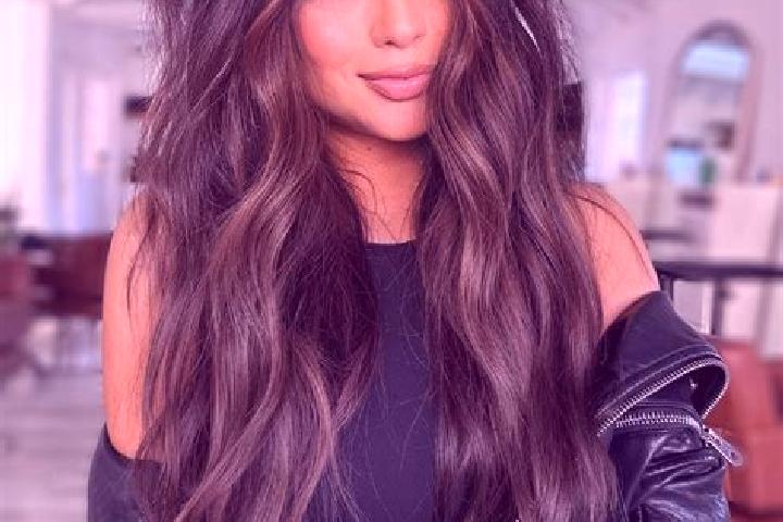 Quinn, 38, a brunette dark-eyed indian companion based in Kurilovo. Offering Striptease, Erotic Massage, BDSM, Couples. Available for incall and outcall, day...