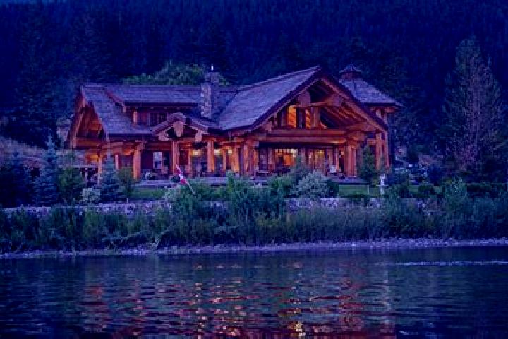 Quinn, 38 — Escort in Forest, Canada