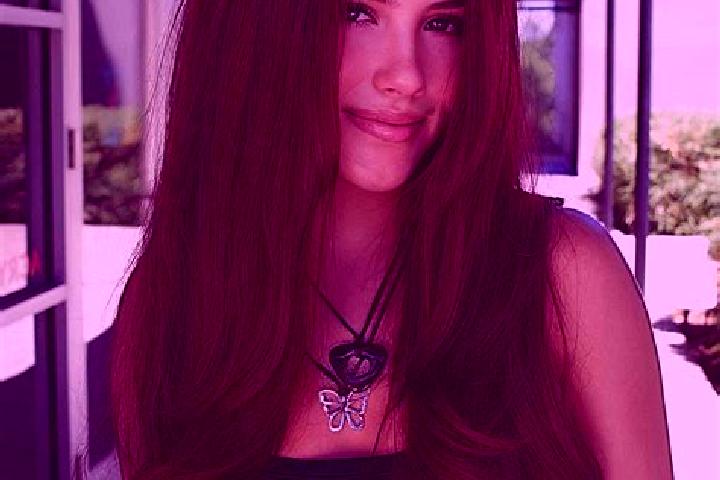 Quinn, 39, a auburn brown-eyed caribbean companion based in Varen. Offering Roleplay, BDSM, OWO. Available for incall and outcall, overnight bookings available.