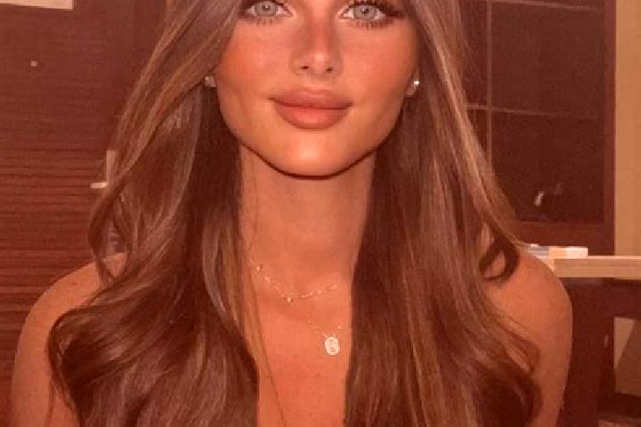Quinn, 39, a brunette dark-eyed asian companion based in Al Mash iliyah. Offering Deep French Kissing, Domination, Roleplay, Dinner Date. Available for incal...