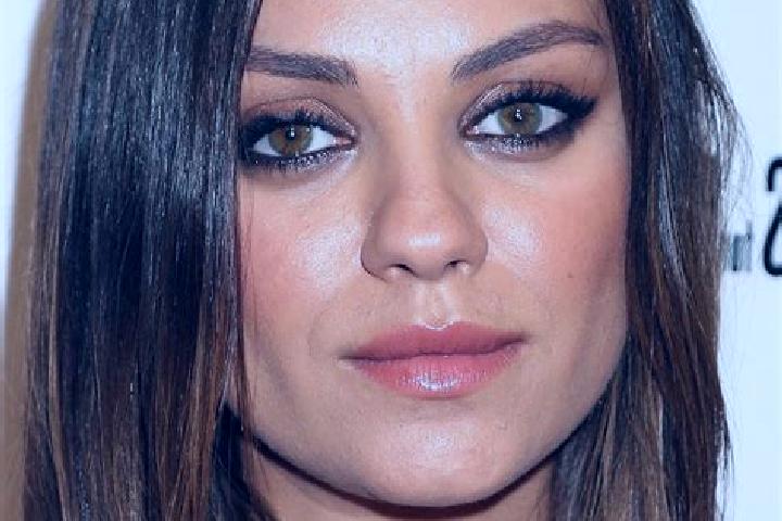 Quinn, 39, a brunette hazel-eyed indian companion based in Brumadinho. Offering Deep French Kissing, Prostate Massage, Couples, 69. Available for incall and ...