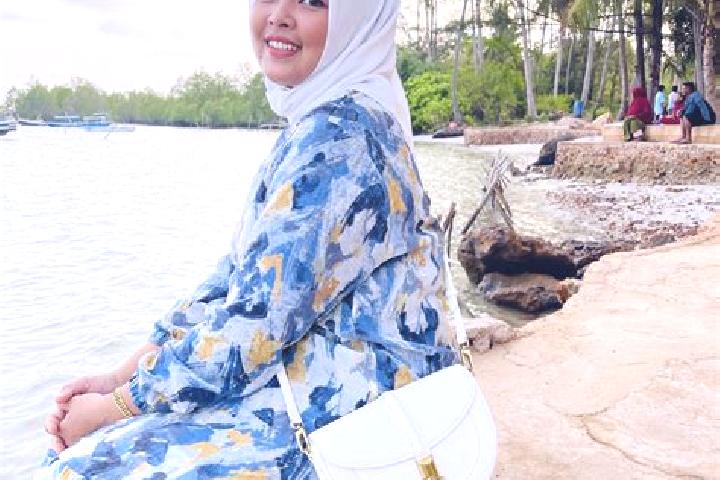Quinn, 39 — Escort in Manggar, Indonesia