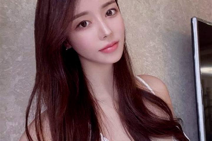 Quinn, 39 — Escort in Yalukou, China