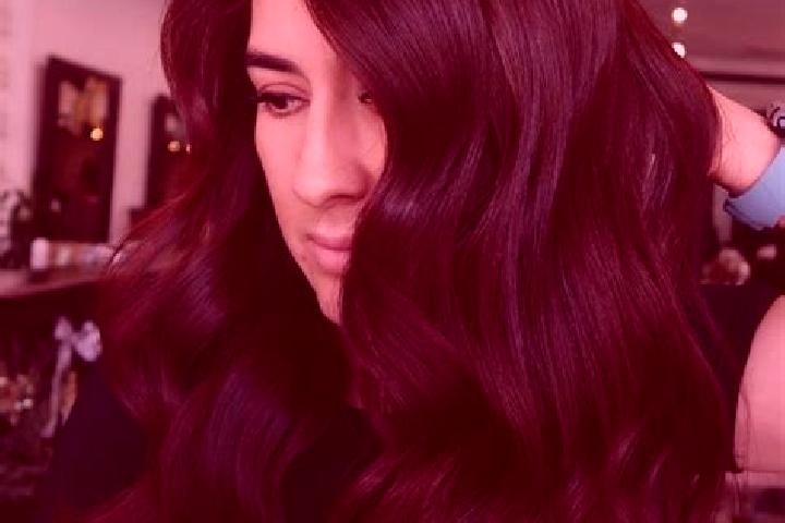 Riley, 20, a auburn dark-eyed asian companion based in Paranatama. Offering Massage, Fetish, Couples. Available for incall and outcall, day and evening dates.