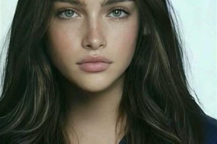 Riley, 20, a brunette blue-eyed european companion based in Zezayo. Offering OWO, Massage, Prostate Massage, 69. Available for incall and outcall, day and ev...