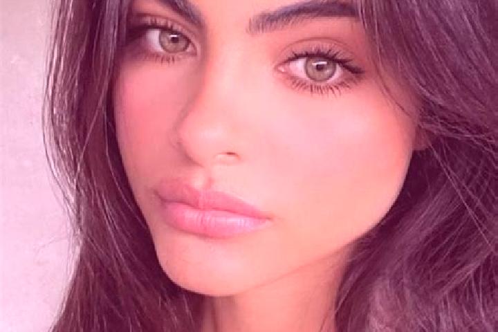Riley, 20, a brunette green-eyed caribbean companion based in Gonbodougou. Offering Couples, 69, Massage. Available for incall and outcall, overnight booking...