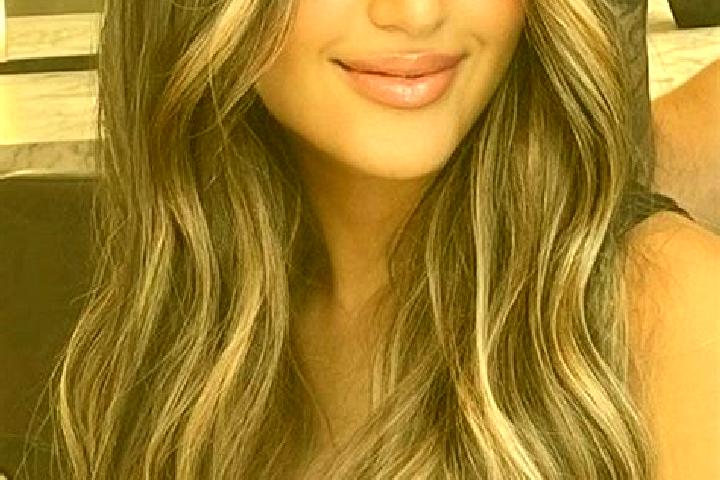 Riley, 20, a dark blonde brown-eyed ebony companion based in Ar Rishah. Offering Deep French Kissing, GFE, Domination, Roleplay, 69. Available for incall and...