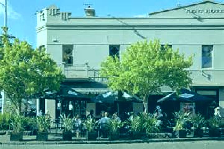 Riley, 20 — Escort in Carlton North, Australia