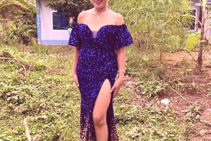 Riley, 20 — Escort in Olutanga, Philippines
