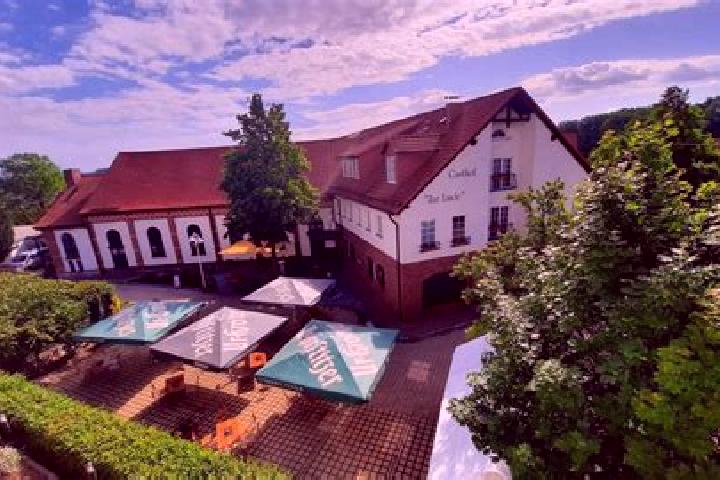 Riley, 20 — Escort in Spergau, Germany