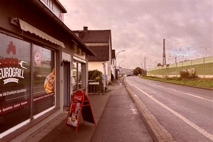 Riley, 20 — Escort in Westhofen, Germany
