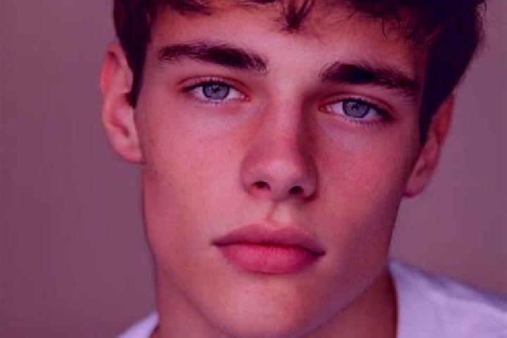 Riley, 21, a black brown-eyed caucasian companion based in Ishun . Offering A-Level, Fetish, Striptease, CIM, Domination. Available for incall and outcall, o...