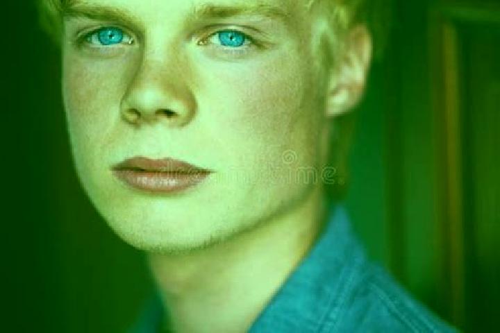 Riley, 21, a blonde blue-eyed caucasian companion based in Jose Colomo. Offering Dinner Date, Fetish, Tantra, BDSM. Available for incall and outcall, overnig...