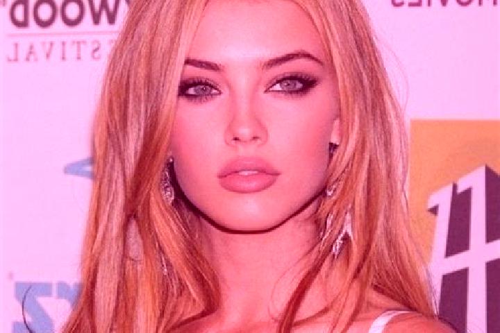 Riley, 21, a blonde hazel-eyed latina companion based in Spisska Stara Ves. Offering Domination, Fetish, GFE. Available for incall and outcall, overnight boo...