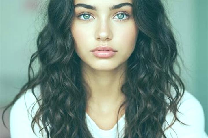 Riley, 21, a brunette green-eyed mediterranean companion based in Kota Binjai. Offering Fetish, Couples, Travel Companion. Available for incall and outcall, ...