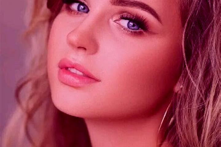 Riley, 21, a dark blonde blue-eyed caucasian companion based in Brajcino. Offering Tantra, GFE, Dinner Date, Couples, Duos. Available for incall and outcall,...