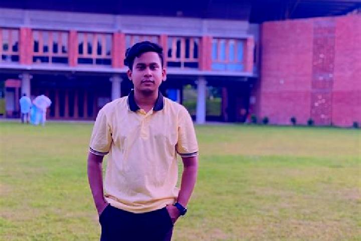 Riley, 21 — Escort in Baduria, India
