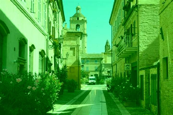 Riley, 21 — Escort in Castel San Giorgio, Italy