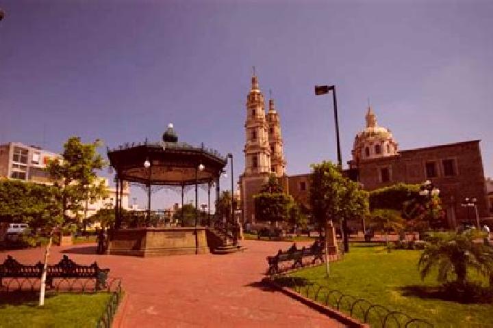 Riley, 21 — Escort in Santiago Tepetitlan, Mexico