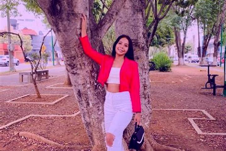 Riley, 21 — Escort in Tzitzio, Mexico