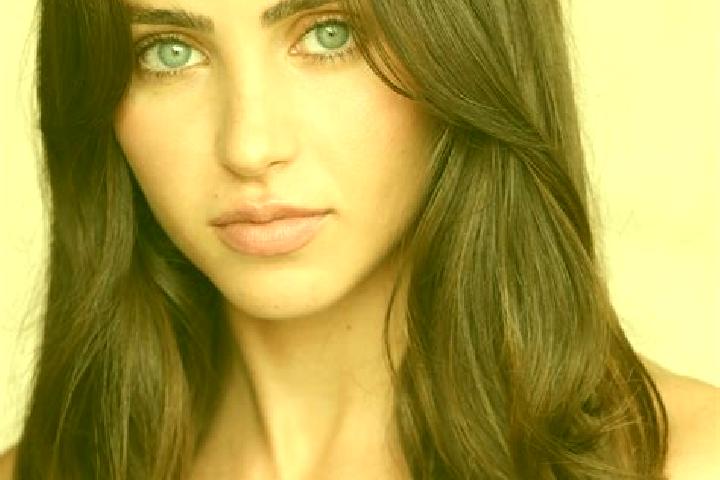 Riley, 22, a black brown-eyed middle eastern companion based in Corquilleroy. Offering OWO, CIM, Party Girl, Fetish. Available for incall and outcall, overni...
