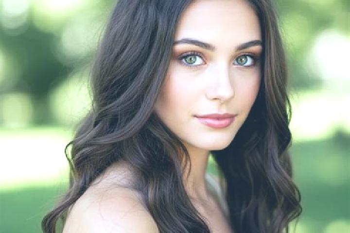 Riley, 22, a brunette hazel-eyed caribbean companion based in Sardhana. Offering Striptease, Party Girl, Dinner Date. Available for incall and outcall, overn...