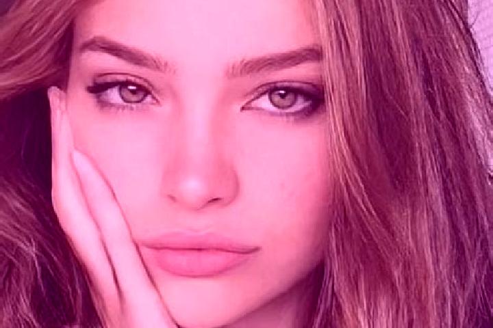 Riley, 22, a dark blonde hazel-eyed mixed companion based in Al Qubaybah. Offering CIM, 69, Duos. Available for incall and outcall, overnight bookings availa...