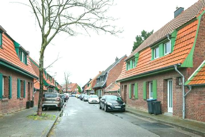 Riley, 22 — Escort in Hueckelhoven, Germany