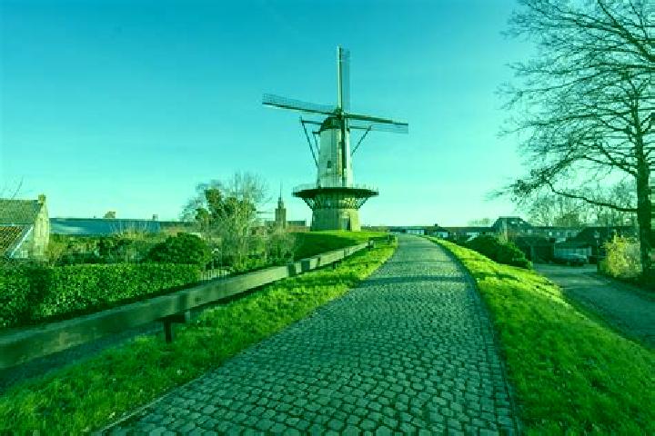Riley, 22 — Escort in IJzendijke, Netherlands