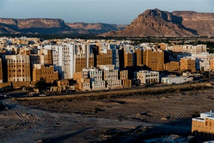 Riley, 22 — Escort in Madghil, Yemen