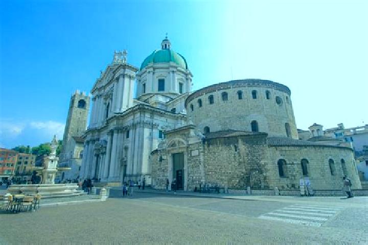 Riley, 22 — Escort in Manerbio, Italy
