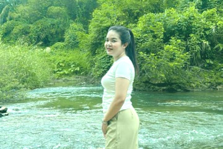 Riley, 22 — Escort in Wadeng, Indonesia