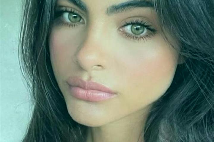 Riley, 23, a black hazel-eyed caucasian companion based in Sammonlahti. Offering Overnight, Travel Companion, A-Level, Roleplay. Available for incall and out...