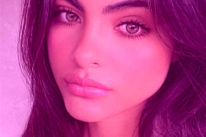 Riley, 23, a brunette dark-eyed caribbean companion based in Tashkuh-e Vosta. Offering GFE, BDSM, Fetish, Striptease. Available for incall and outcall, day a...