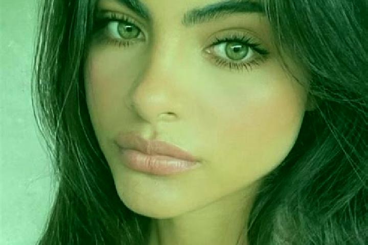 Riley, 23, a brunette dark-eyed mixed companion based in Pilao Arcado. Offering Duos, GFE, OWO. Available for incall and outcall, day and evening dates.