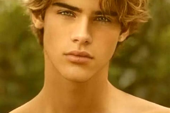 Riley, 23, a dark blonde green-eyed mixed companion based in Castri di Lecce. Offering OWO, BDSM, CIM, Deep French Kissing. Available for incall and outcall,...