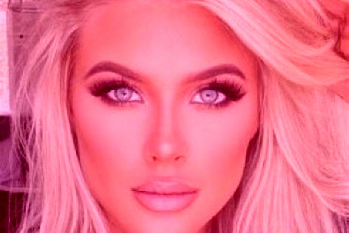 Riley, 23, a platinum blonde brown-eyed latina companion based in Dottesfeld. Offering CIM, GFE, 69, OWO. Available for incall and outcall, day and evening d...