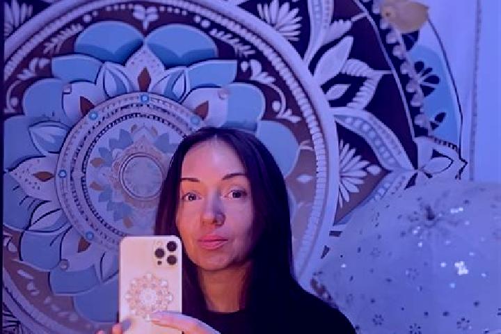 Riley, 23 — Escort in Alzira, Spain
