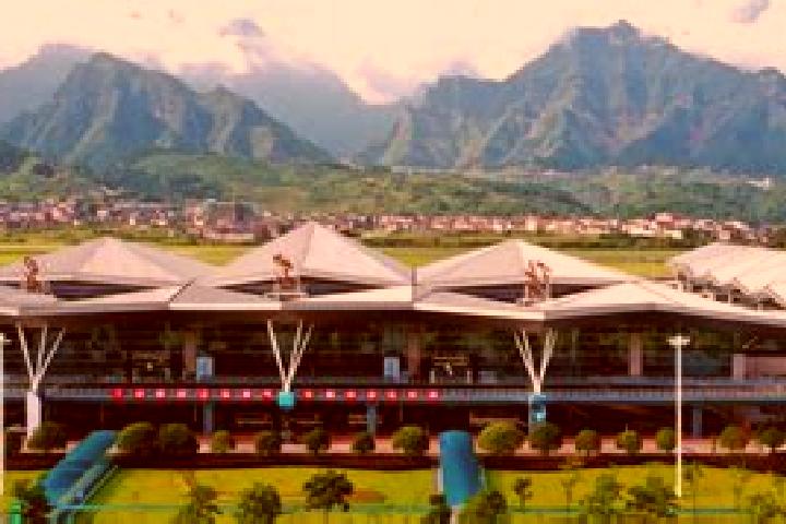 Riley, 23 — Escort in Hehua, China