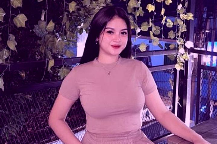 Riley, 23 — Escort in Mawar, Indonesia