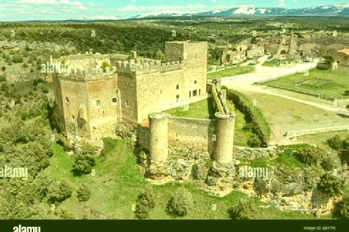 Riley, 23 — Escort in Pedraza, Spain