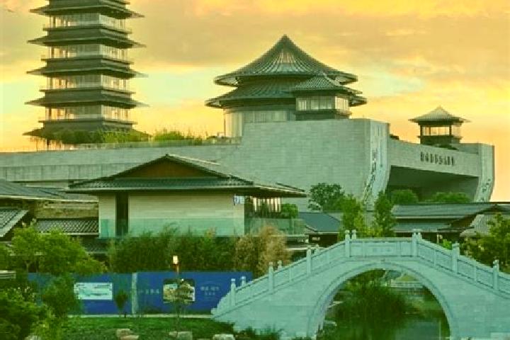 Riley, 23 — Escort in Shuanggou, China