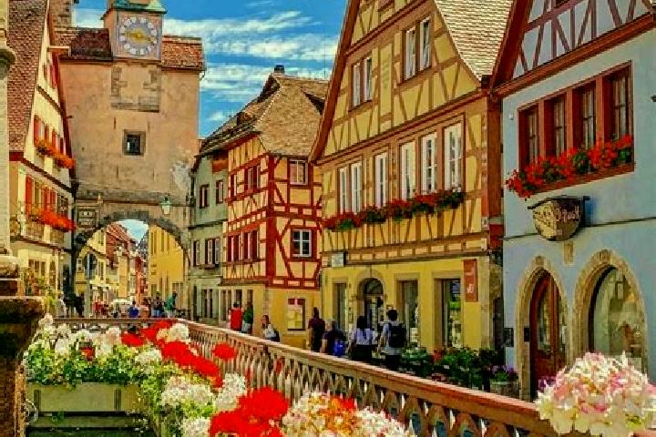 Riley, 23 — Escort in Untermerzbach, Germany