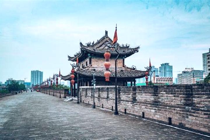 Riley, 23 — Escort in Xiandu, China